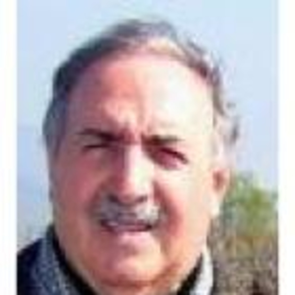 Salvatore Armando Santoro Poeta Presidente Circolo Culturale Mario