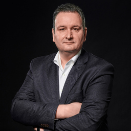 Uwe Bohnert