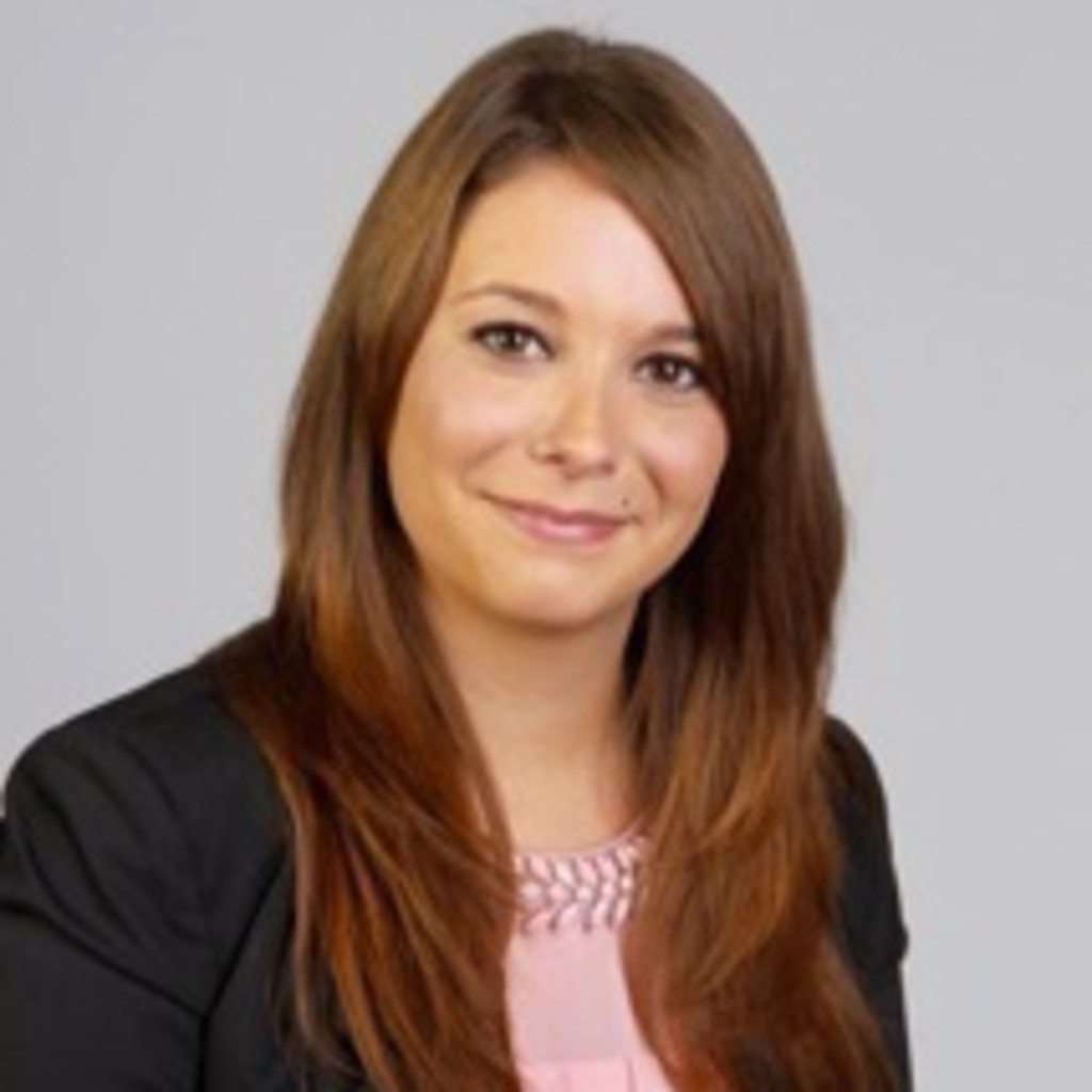 Anna Azzarito Mitarbeiter Soziale Arbeit frauenOase XING