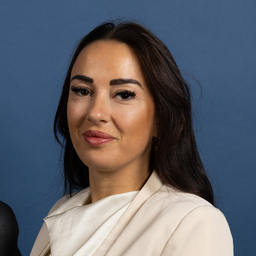 Isabel Schmitt