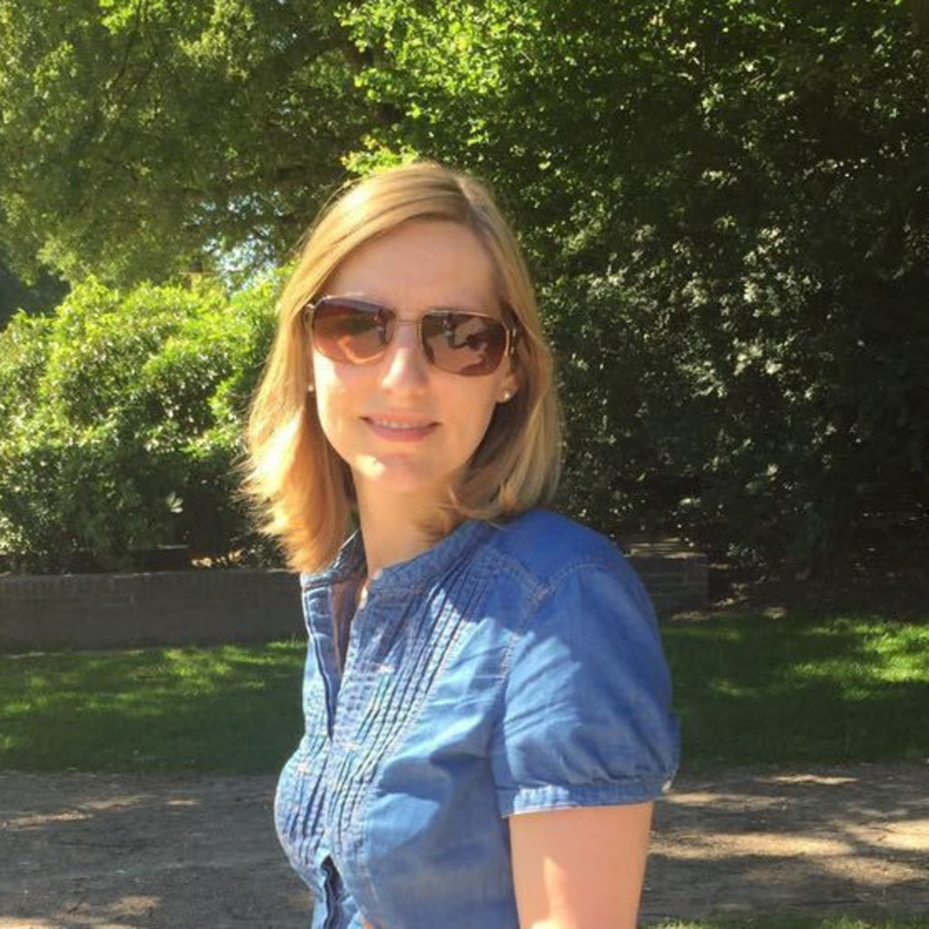 Stefanie Handke Buchhalter NIKRO Group XING