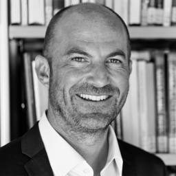 Prof. Dr. Daniel Buhr