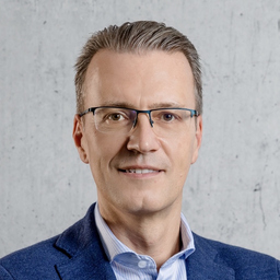 Prof. Dr. Tomas Smetana