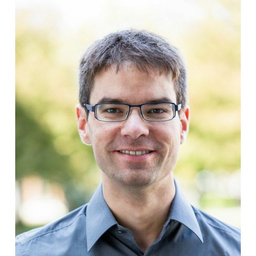 Dr. Simon Spinner