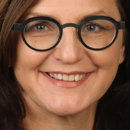 Silvia M. Bartnik