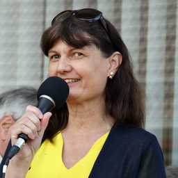 Renate Mueller-Friese