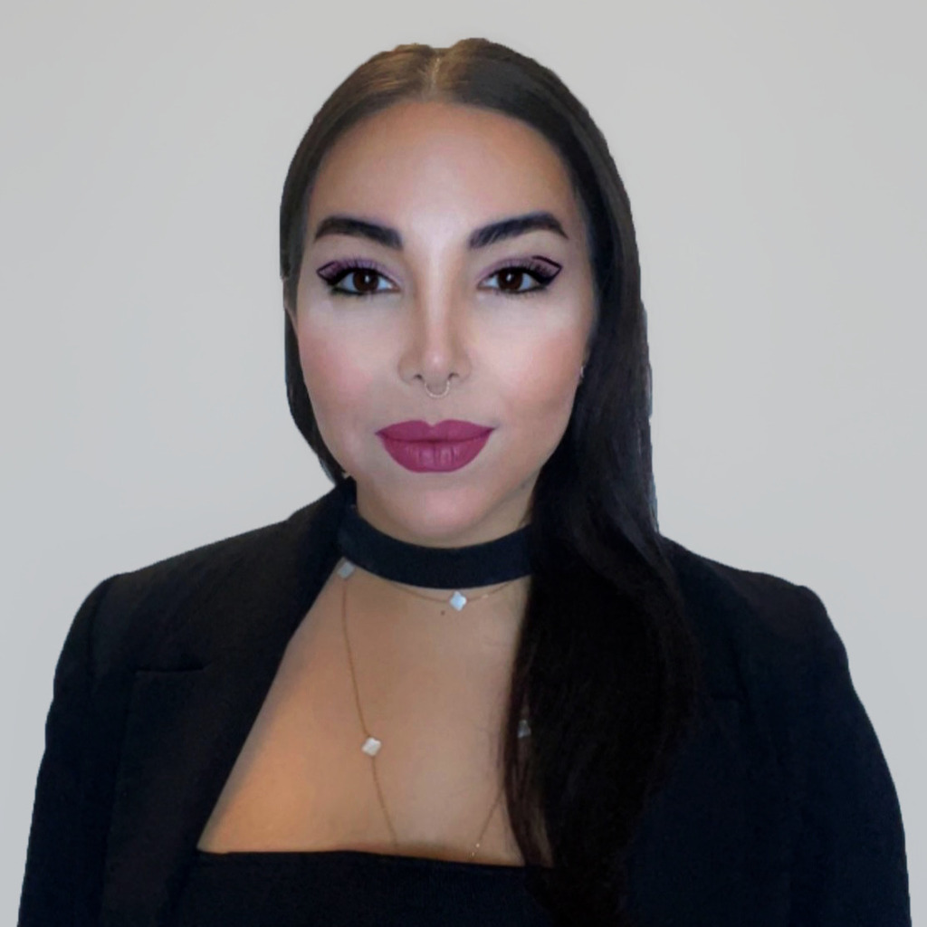 Fatemeh Sababi Assistant Produkt und Technologie EASY SOFTWARE