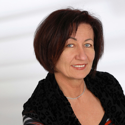 Josefine Feld