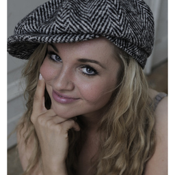 Katja Schult