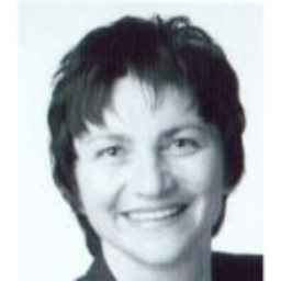 Dr. Gertrud Schink