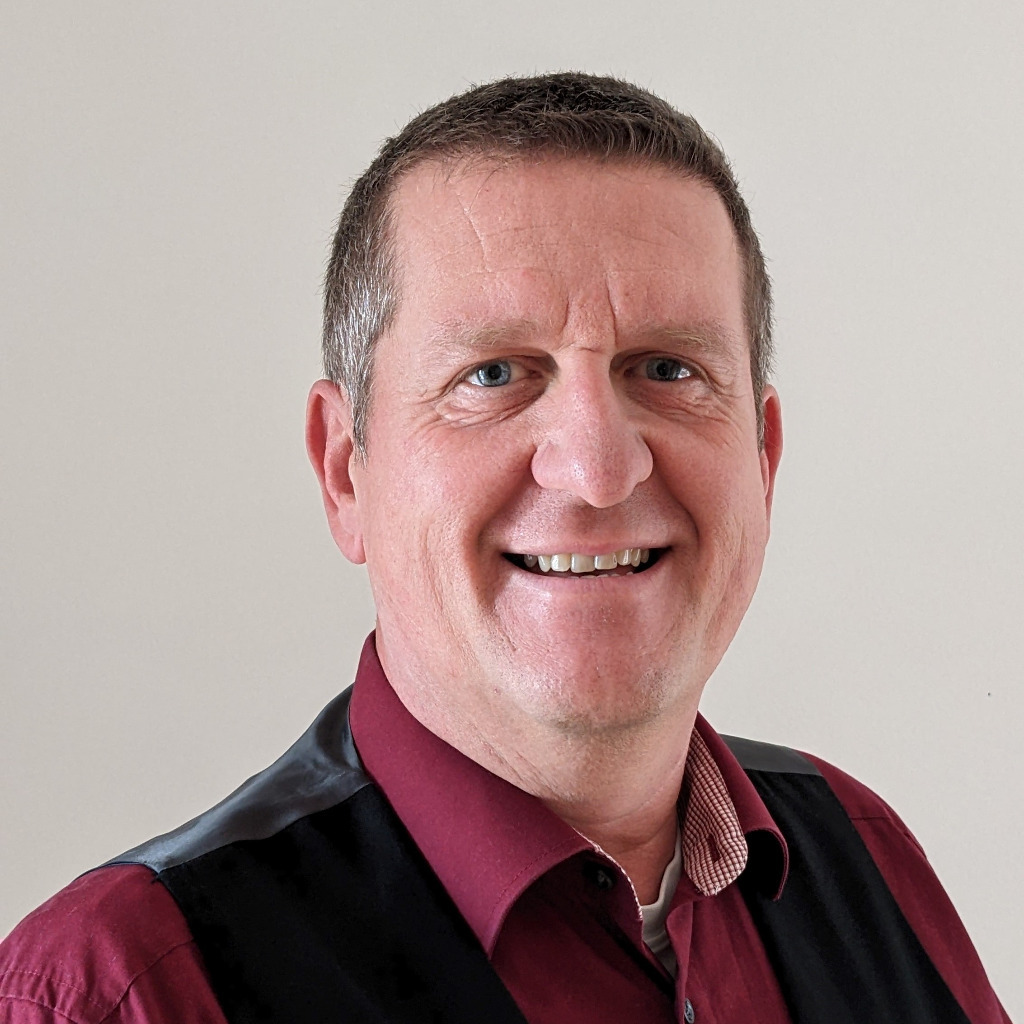 Dipl.Ing. Josef Reiß Mechanical Engineer Housing & Architecture