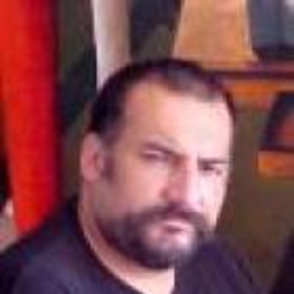 Edwin Rojas académico universida de playa ancha XING