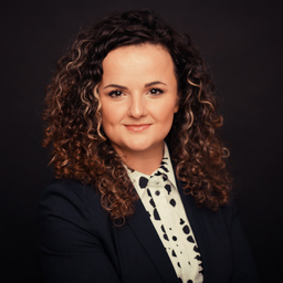 Iva Kazakova