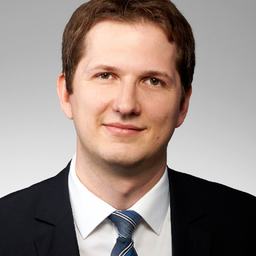 Dr. Alexander Henze