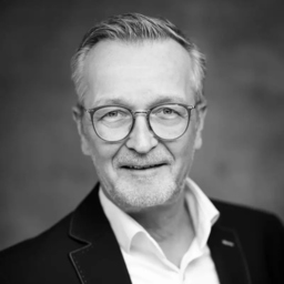 Oliver Stotz