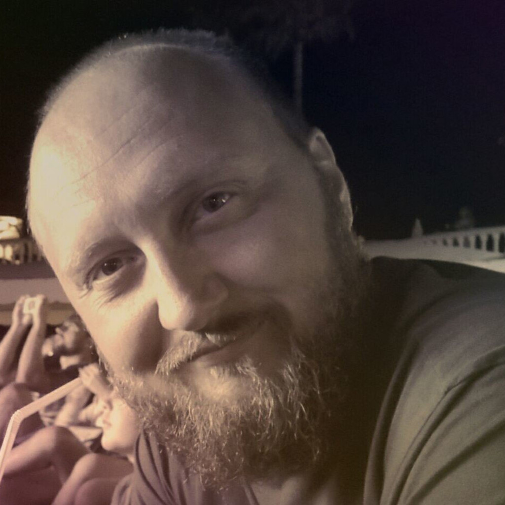 Andrey Yaroshenko Senior Software Engineer EGYM GmbH XING