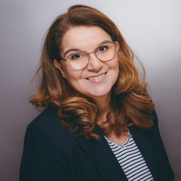 Annette Carstens