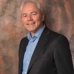 Dr. Andreas Schumann