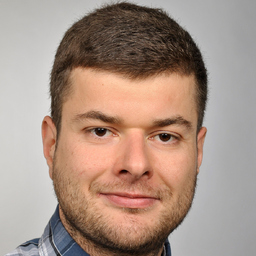 Dr. Daniel Molka