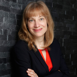 Adriane Koenig