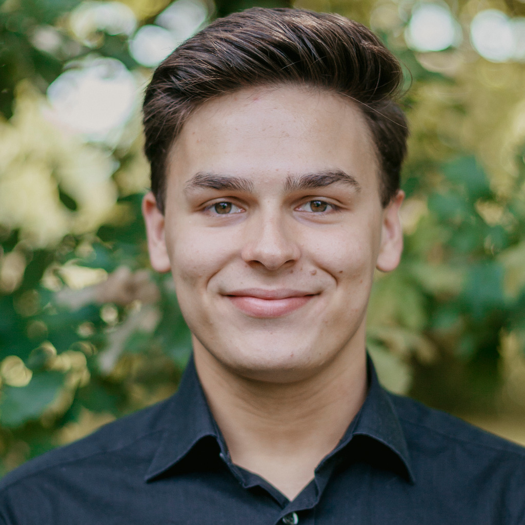 Niclas Süske Mediengestalter Digital und Print q23.medien GmbH XING