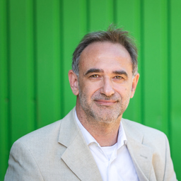 Dr. Mario Hüttenhofer