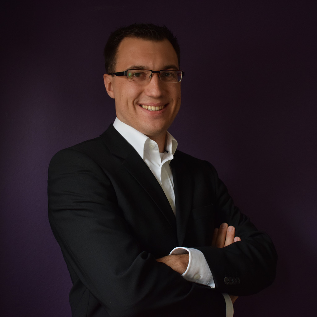 Wolfgang Schäfer Project Engineer Magna Steyr Engineering Germany