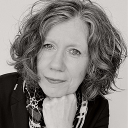 Claudia Riede