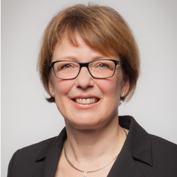 Cornelia Trefzer