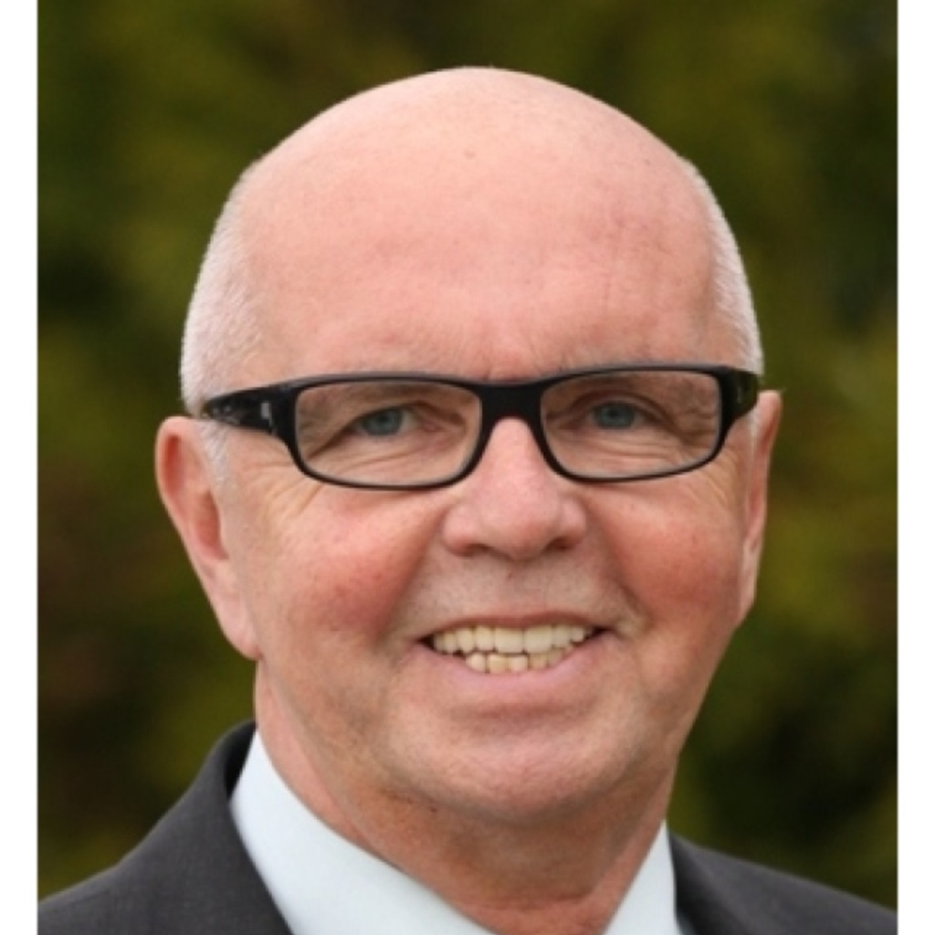 Herbert Schneider exManager HR / OD R+S solutions Holding AG XING