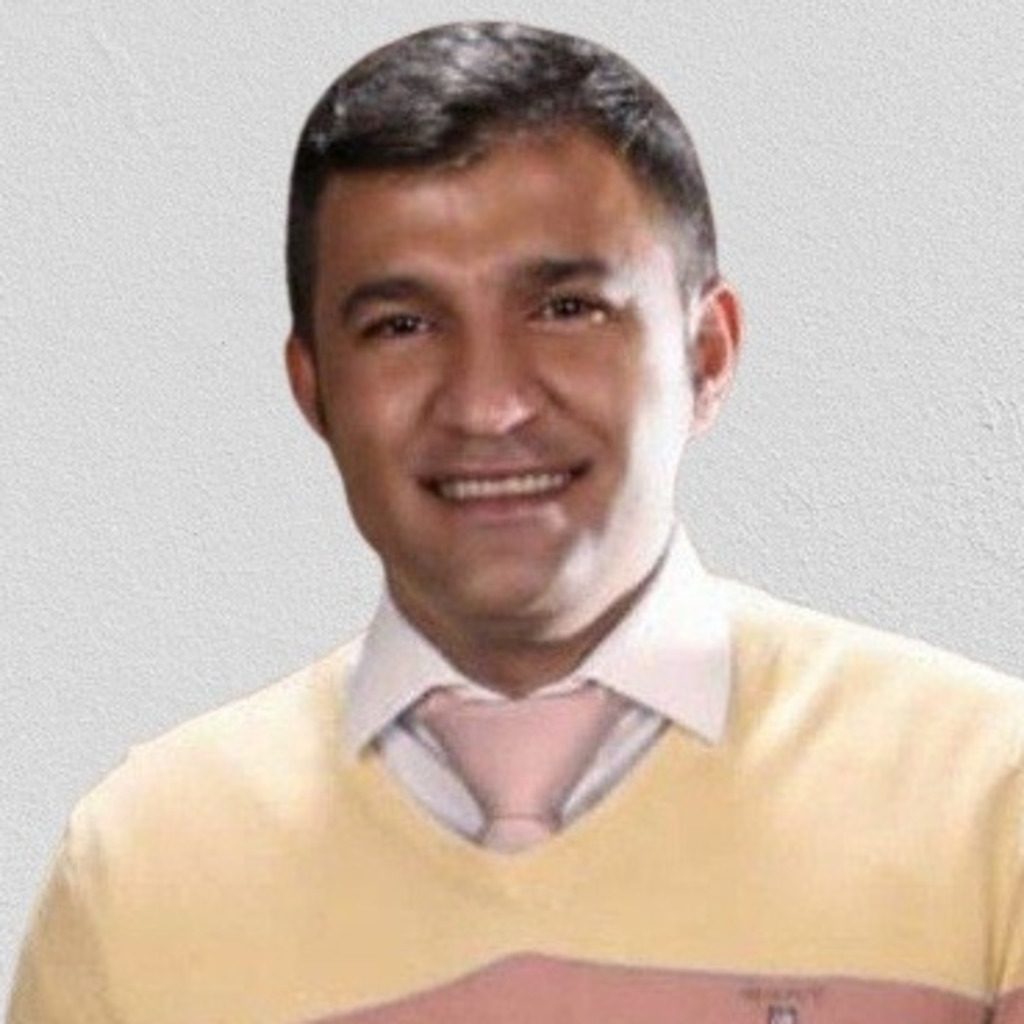 Ali Izadimazidi Frosio Inspektor / Inspektor für