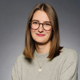 Julia Straßburger
