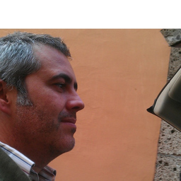 Dr. Luis Fajardo