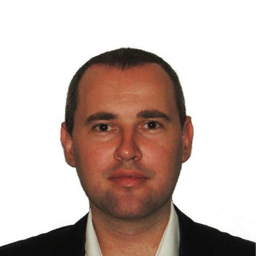 Dr. Esteban Marks