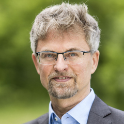 Lars Ebert