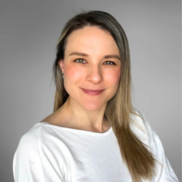 Gina Campuzano
