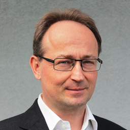 Dr. Ernst Böhm