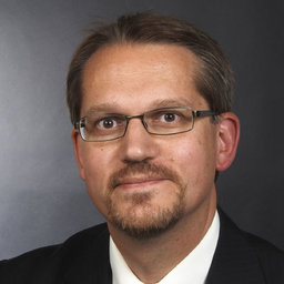 Dr. Matthias Stamm