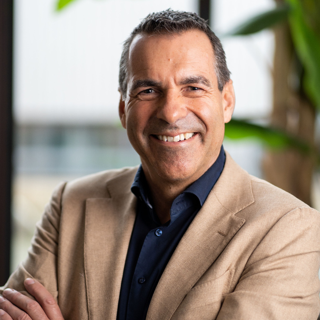 Menno Jansen Chairman QIPCEAE Group XING