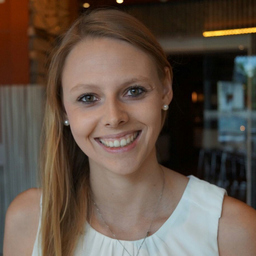 Julia Zoll