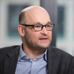 Dr. Olaf Zeitnitz