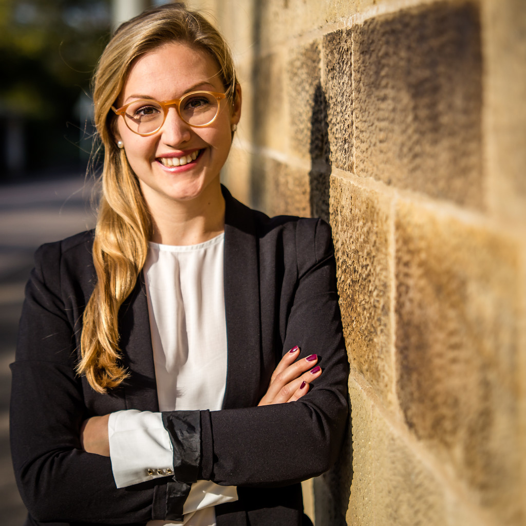 Esther Stang Assistentin der Präsidentin mit Schwerpunkt Fundraising