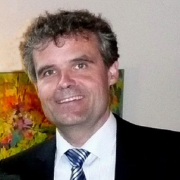 Dr. Gert Oestreich