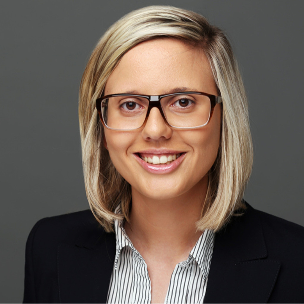 Nicole Szigeti Mitarbeiterin Liegenschaften & Beleihungsmanagement