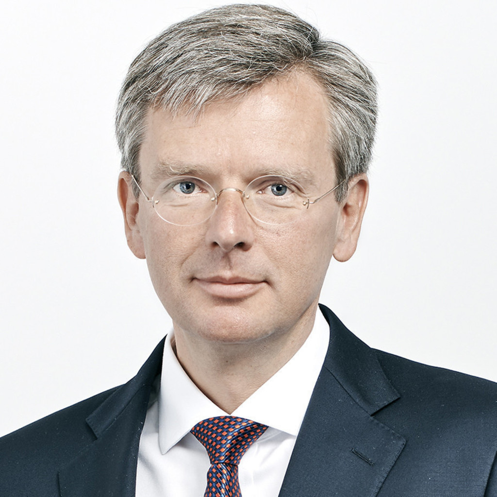 Prof. Dr. Max Johns - Vizepräsident Forschung & Internationales ...