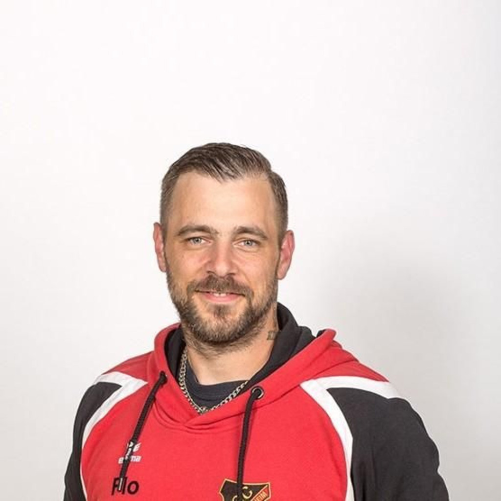 Florian Faul Fahrer Bayerisches Rotes Kreuz XING