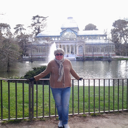 Maria Gabriela Chaves Lopez