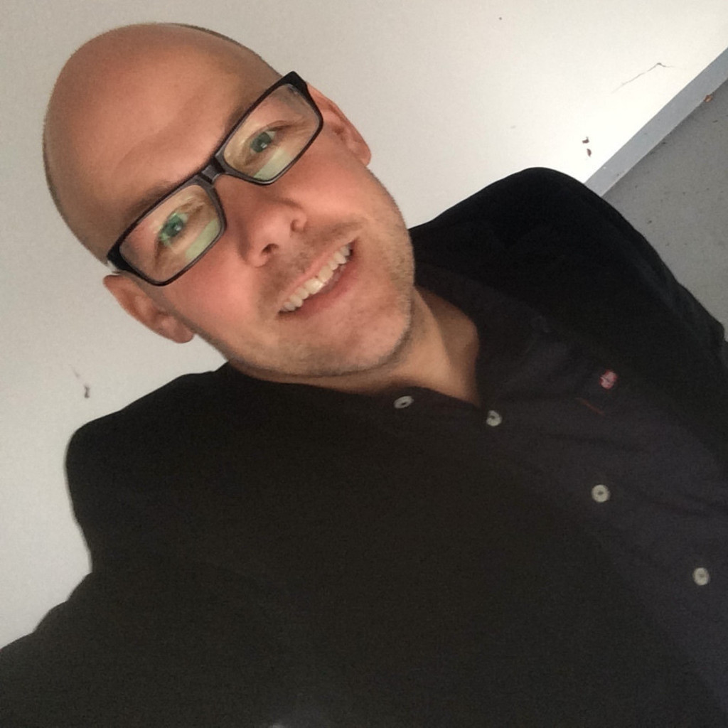 Tim Rettig - Senior Private Banker - Commerzbank AG | XING