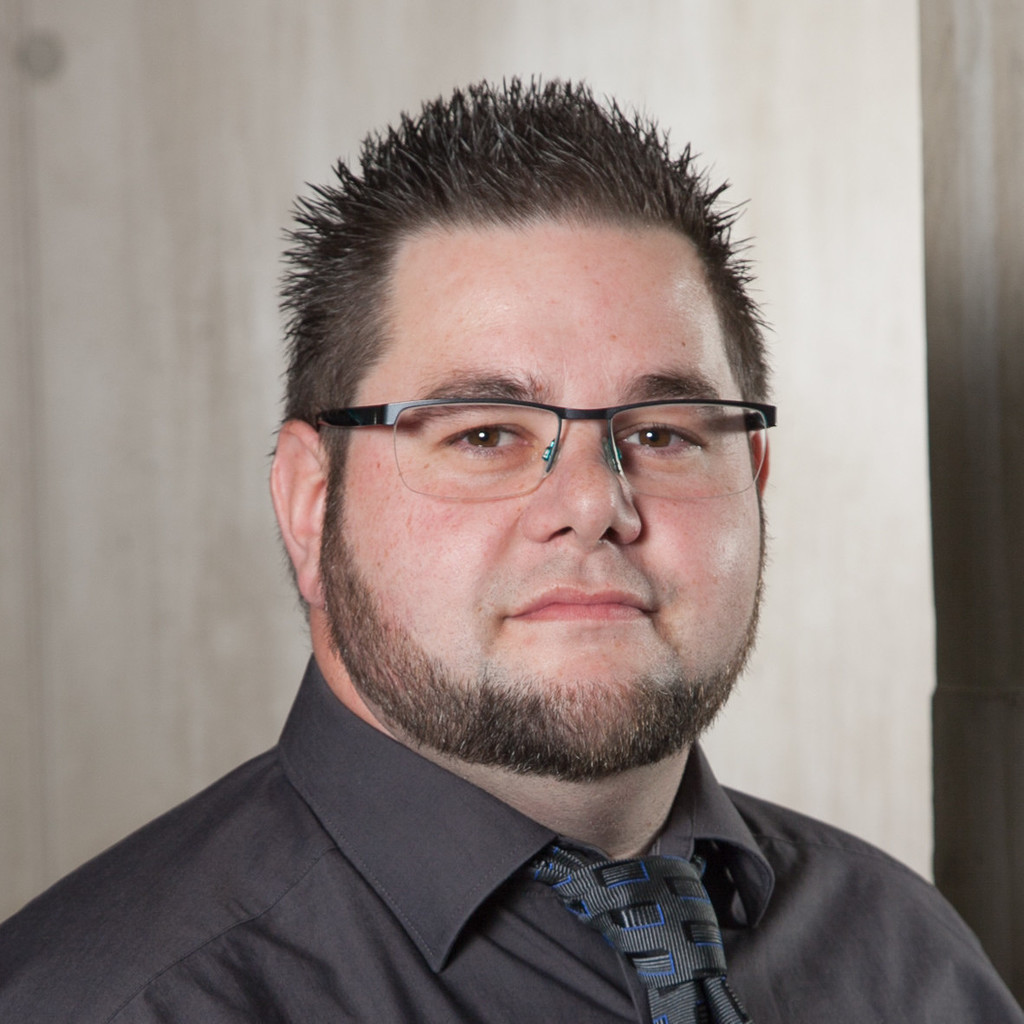 Christoph Hametner IT System & Network Administrator Mondi