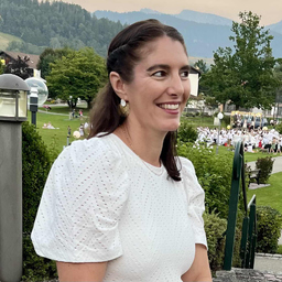 Sabine Laub